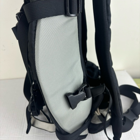 OSPREY Switch 14-Hydration backpack-Medium - Picture 6 of 16